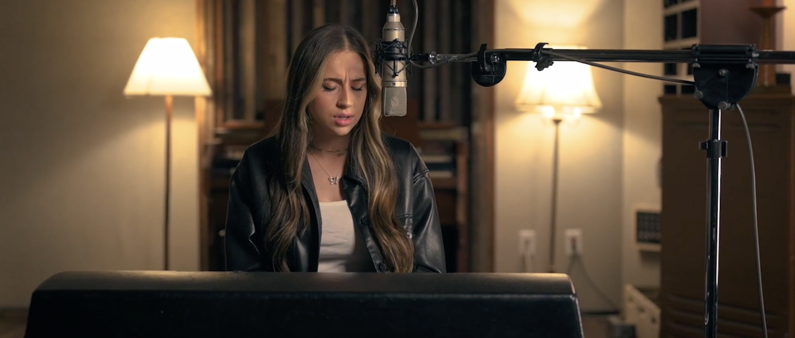 Tate McRae: Live Studio Session — Corporate campaign — video production Burlington